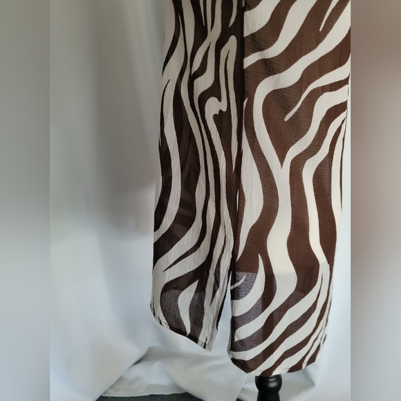 WANT! Zebra Print Sheer Swim Cover, M - Picture 6 of 6
